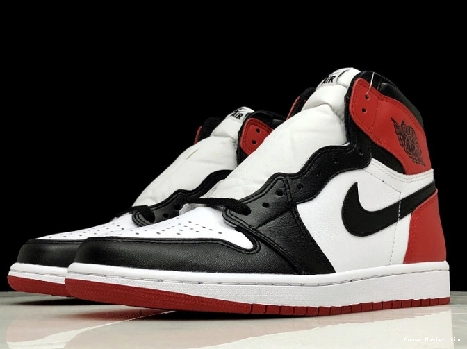 555088-125 Air Black 1 Jordan Toe Retro 0624